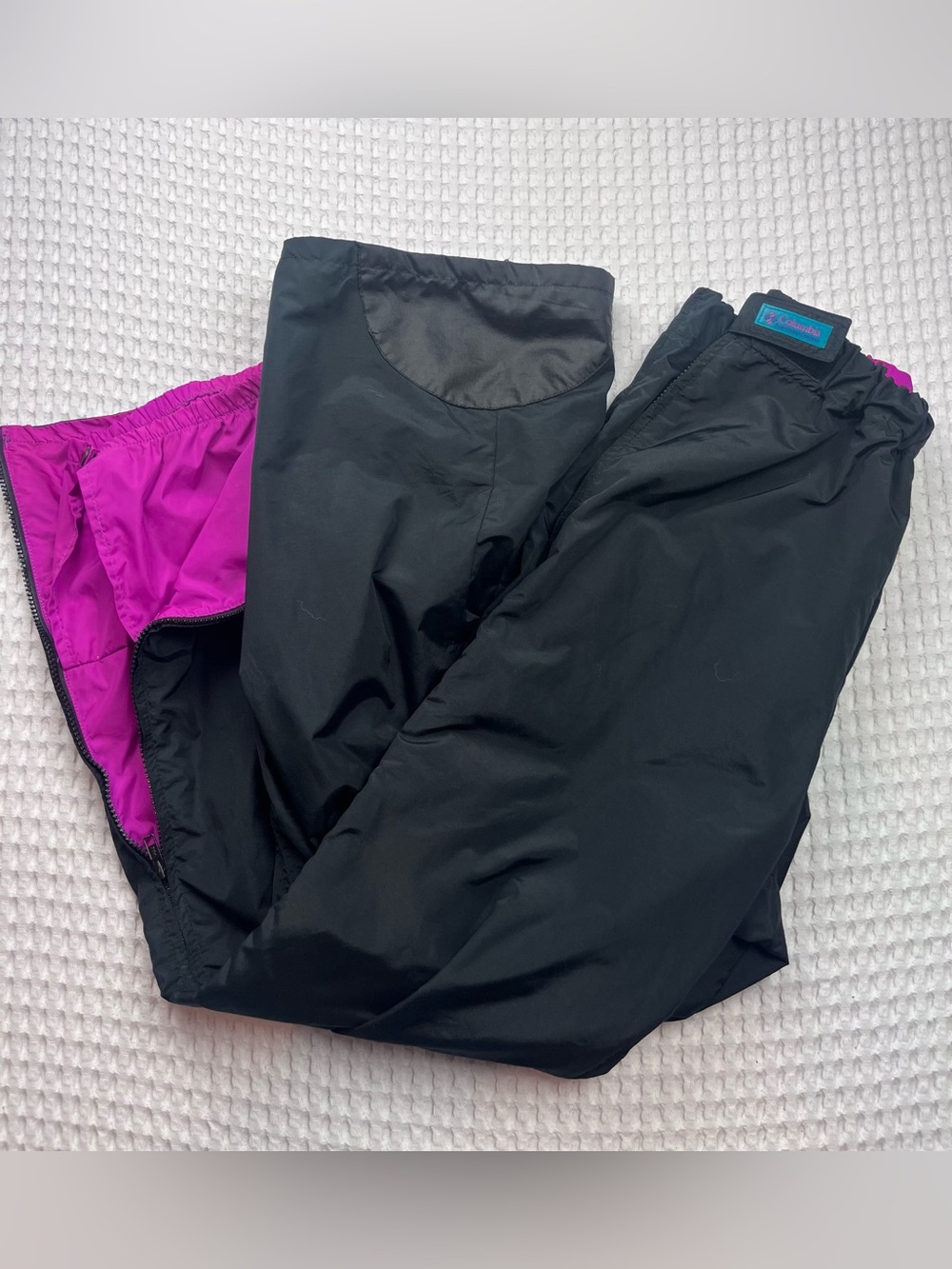 Columbia Women’s L Black & Magenta Nylon Snow/Ski Pants